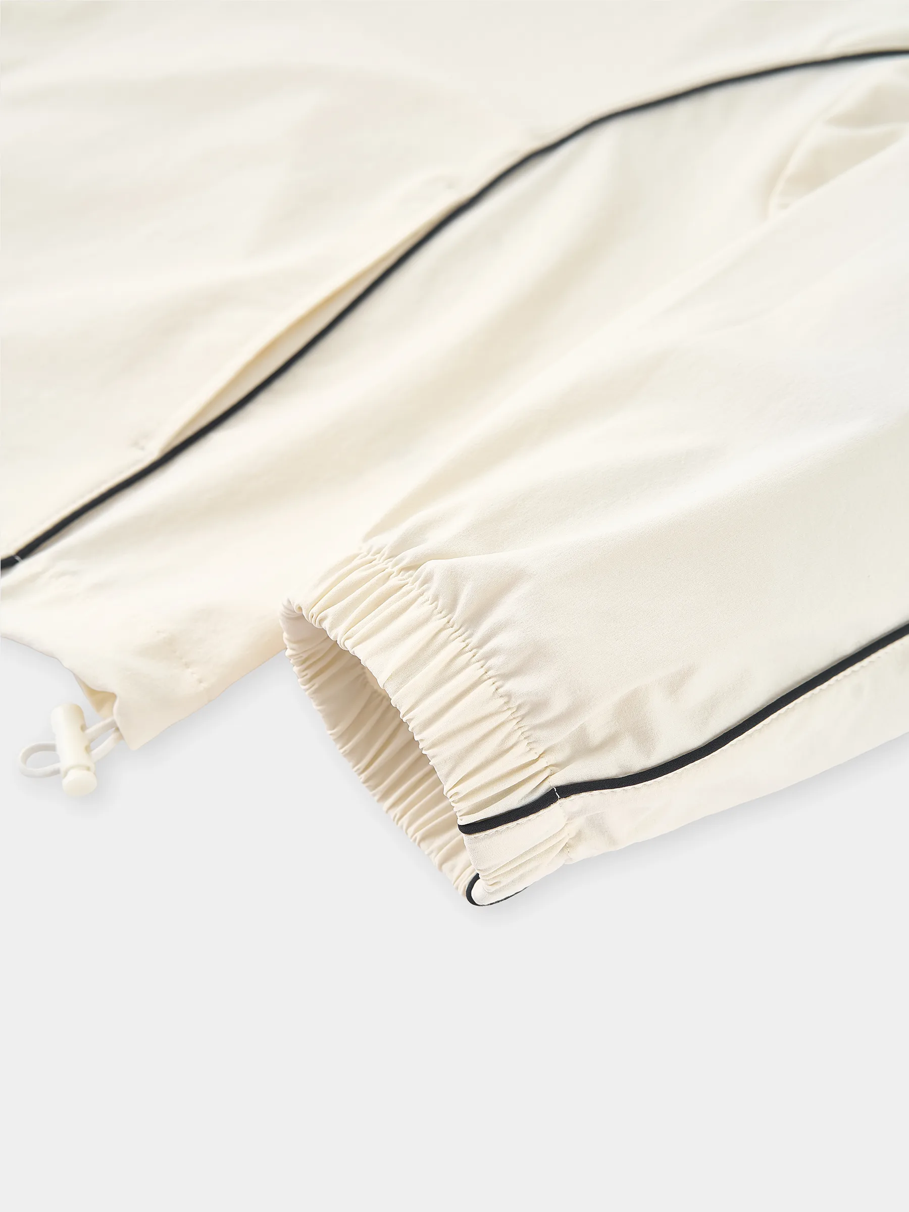 Áo Khoác Gió Nữ Cổ Đứng 5S Fashion Phom Regular WBAKG25007