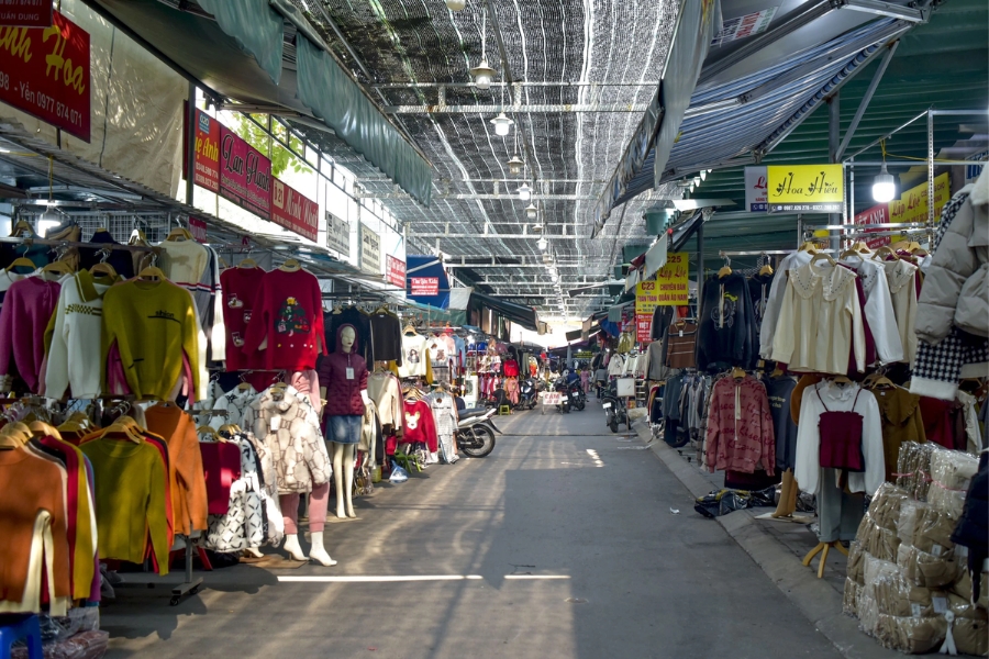 Chợ quần áo Hà Nội Ninh Hiệp