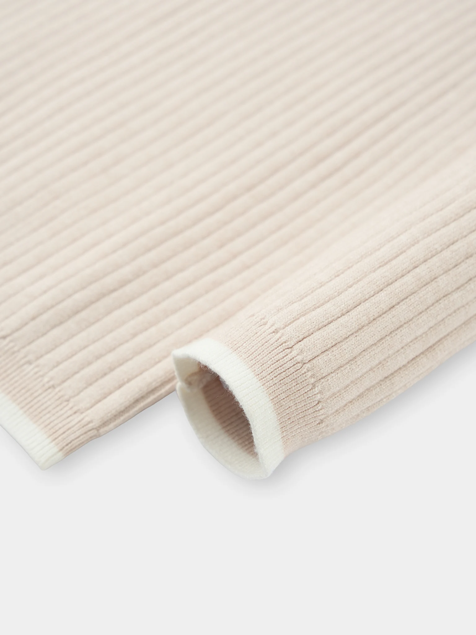 Áo Len Nữ 5S Fashion Cổ Layer Hiệu Ứng Sọc W0ALE25001