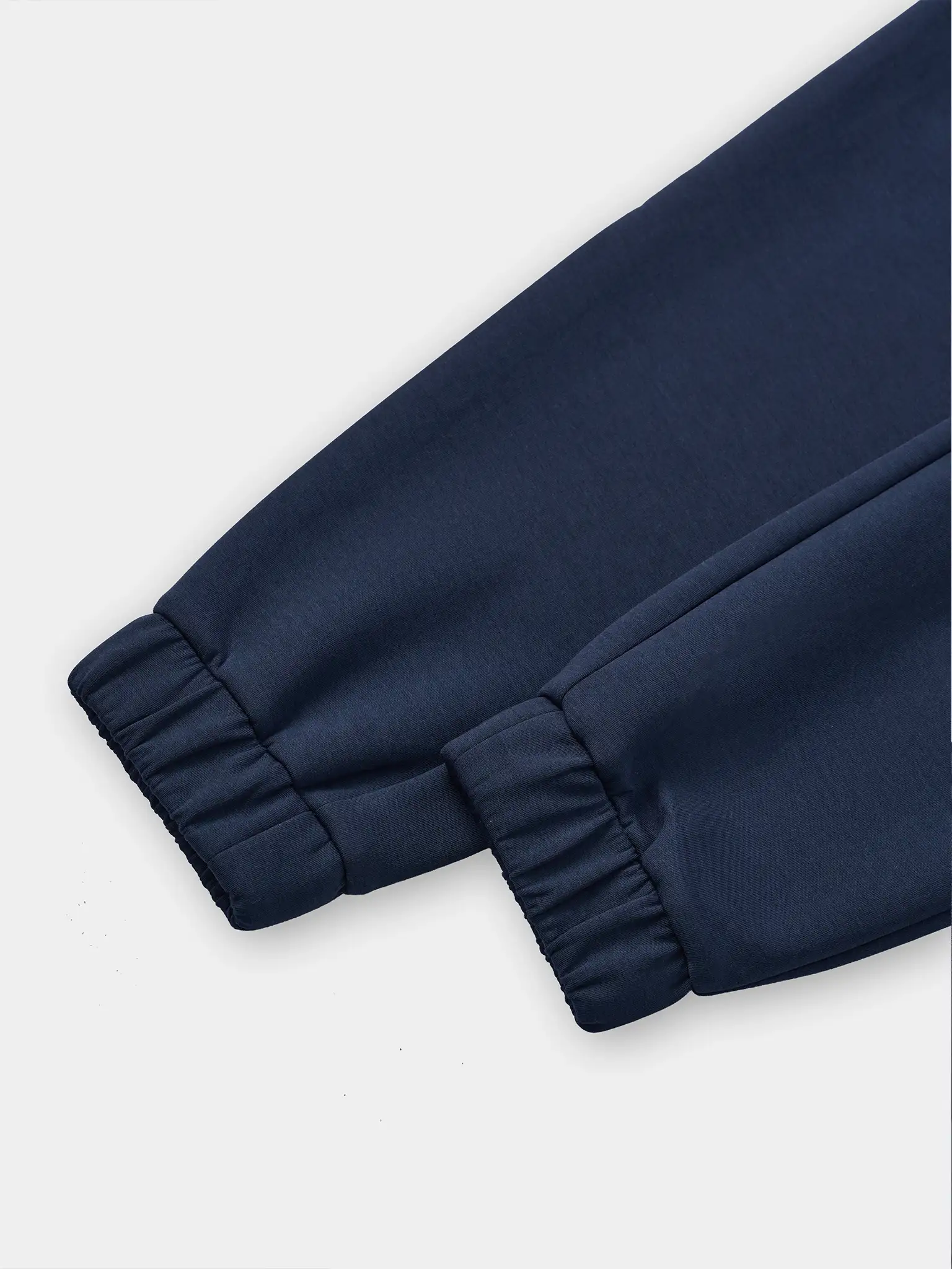 Bộ Nỉ Nữ Cổ Tròn 5S Fashion Thêu Basic Phom Regular WBNI25004