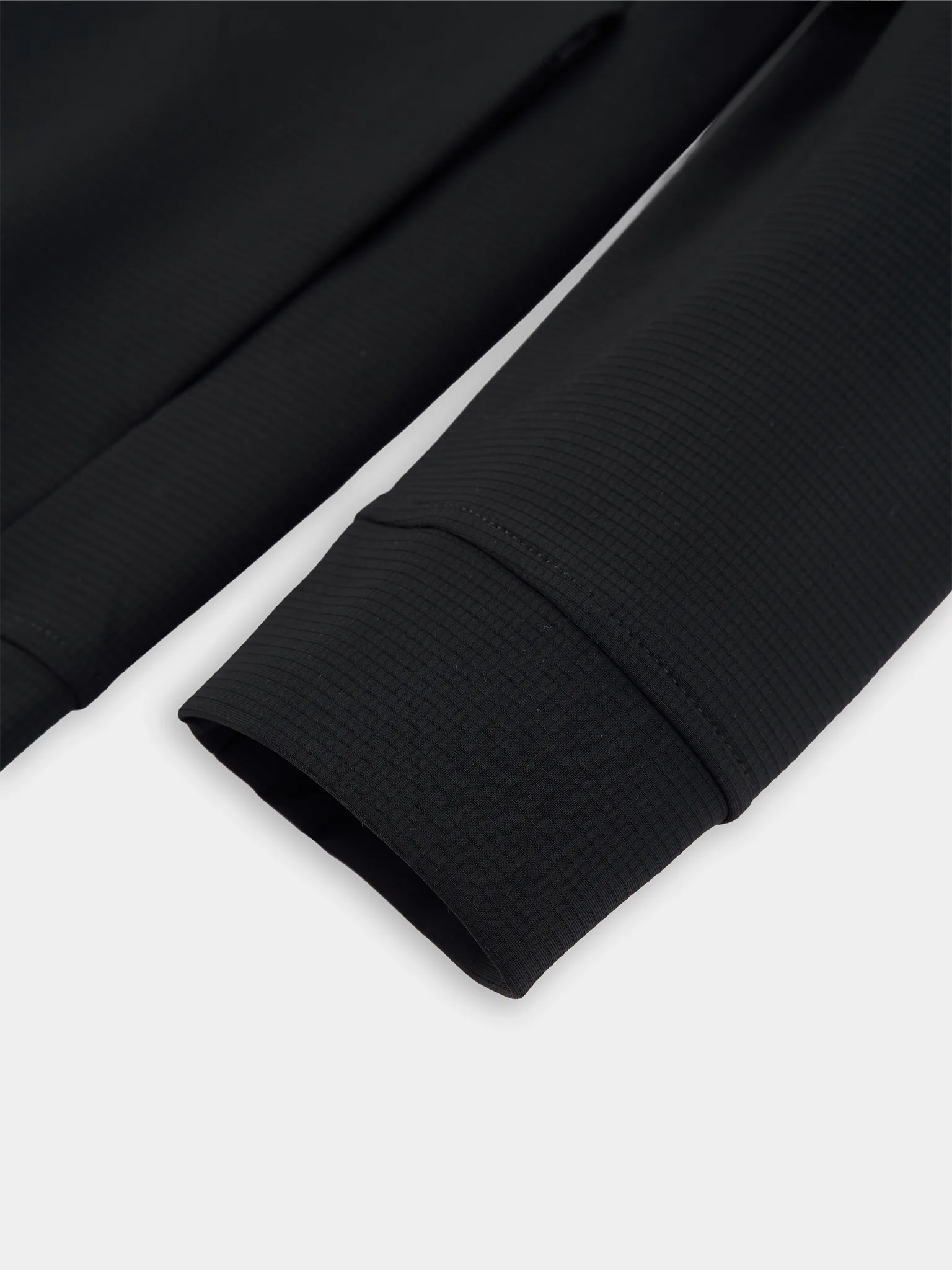 Áo Nỉ Nam Cổ Trụ Kéo Khóa 5S Fashion Phom Slimfit MBAKN25020