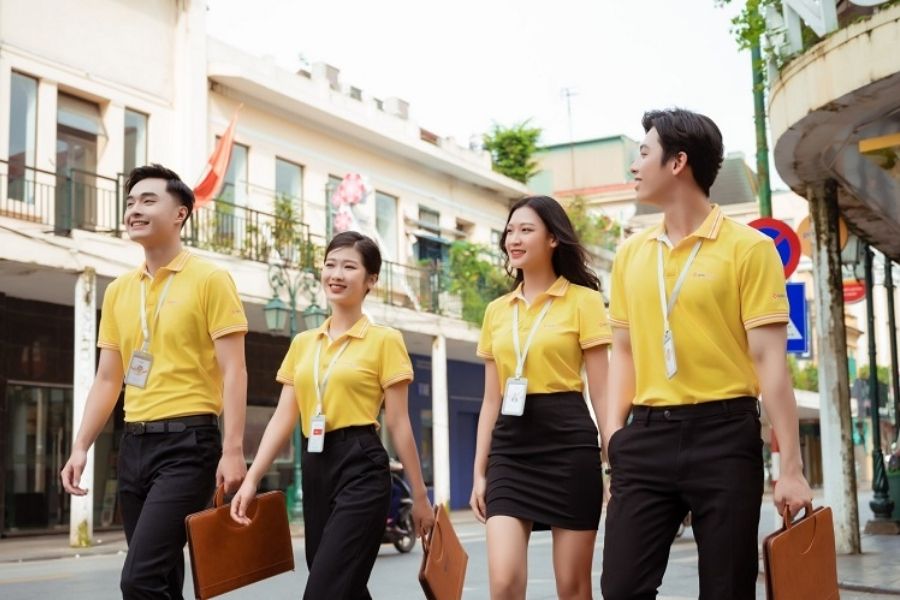 Kiểu dáng đồng phục đa dạng, tối ưu cho mọi ngành nghề của Bulluni