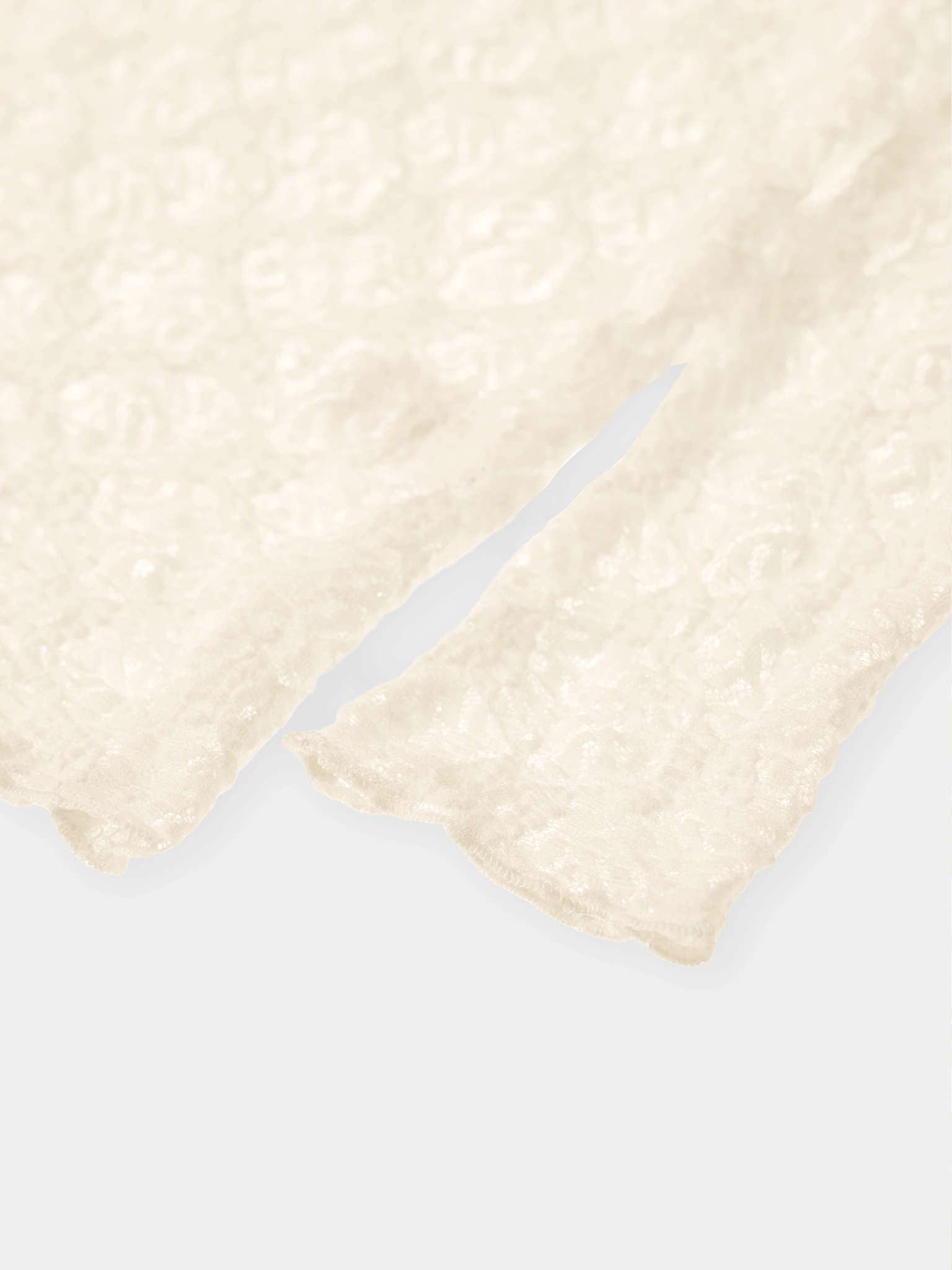 Áo Thun Ren Nữ Dài Tay 5S Fashion Cổ Bèo Nữ Tính W0ATH25004