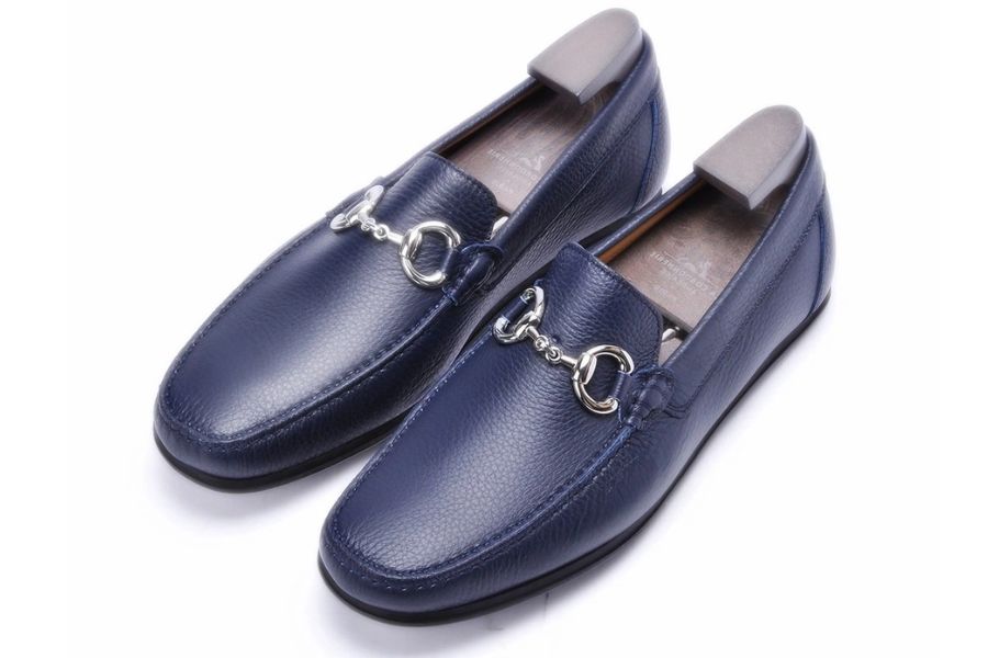 Giày Moccasin mềm mại, nâng niu bàn chân