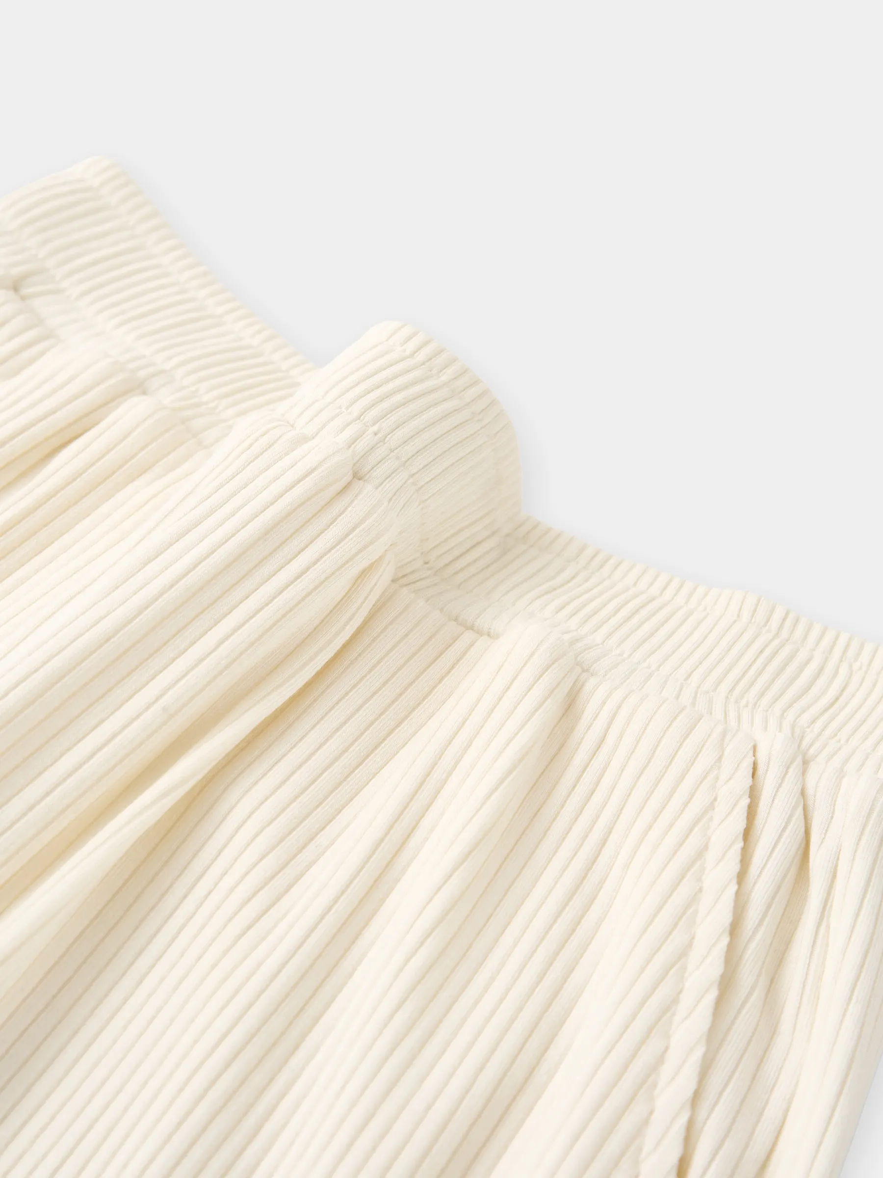 Set Bộ Đồ Mặc Nhà Nữ 5S Fashion Thêu Tinh Tế Phom Regular WBDAI25004