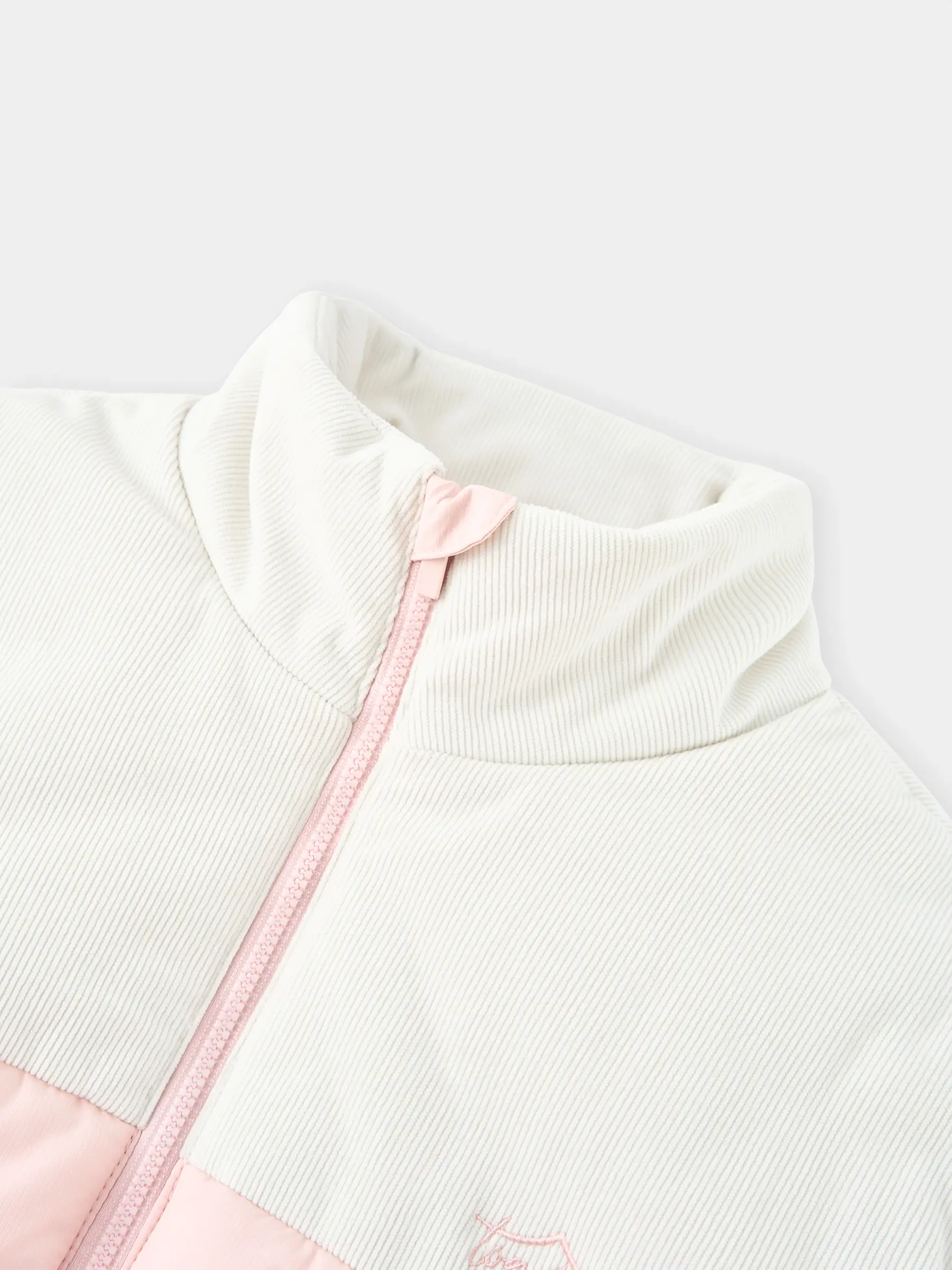 Áo Phao Nữ Can Phối Nhung Cổ Trụ 5S Fashion Phom Slimfit W0PHF25001