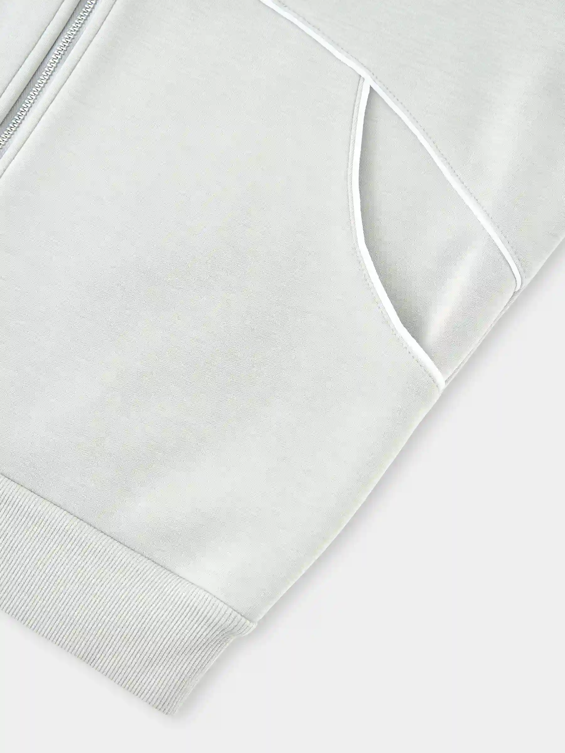 Bộ Nỉ Khóa Nữ 5S Fashion Phối Line Thể Thao Phom Regular WBNK25008