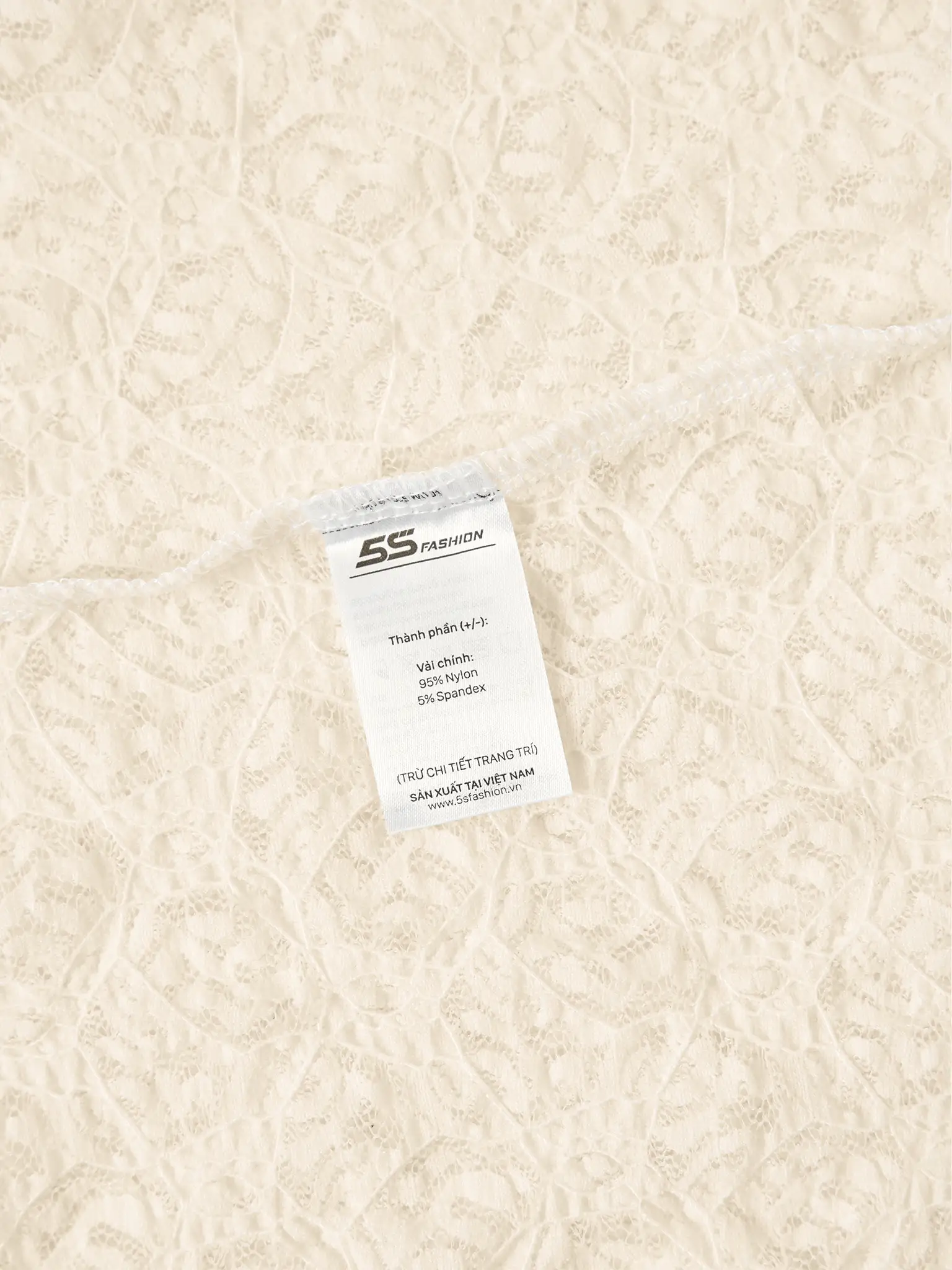 Áo Thun Ren Nữ Dài Tay 5S Fashion Cổ Bèo Nữ Tính W0ATH25004