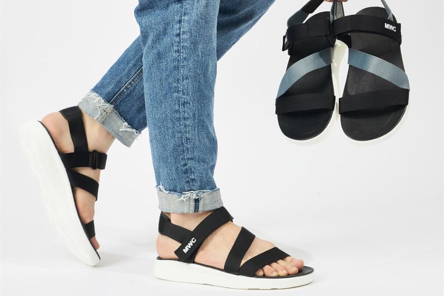 Giày sandal nam Zanado với thiết kế tạo cảm giác thanh lịch và thoải mái