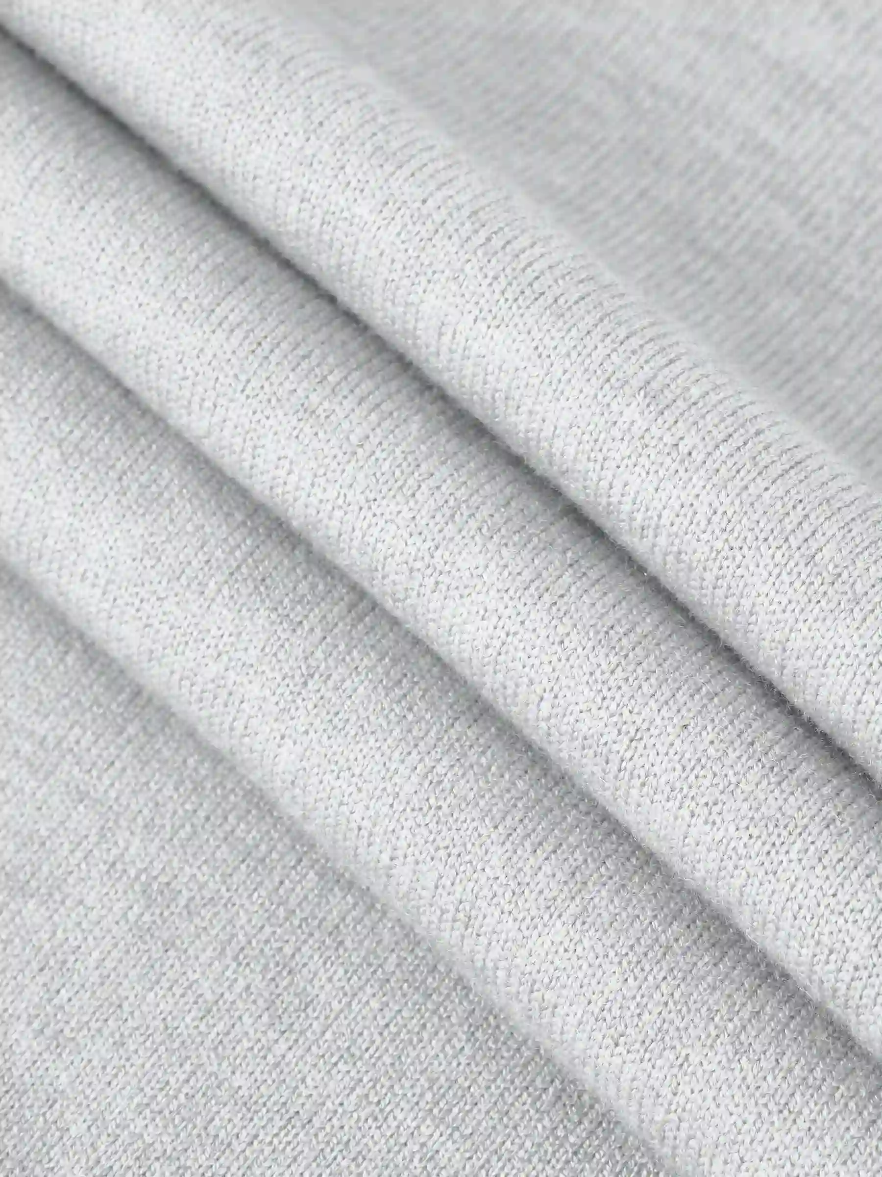 Áo Len Nam Cổ V 5S Fashion Trơn Basic Phom Regular M0ALE25005