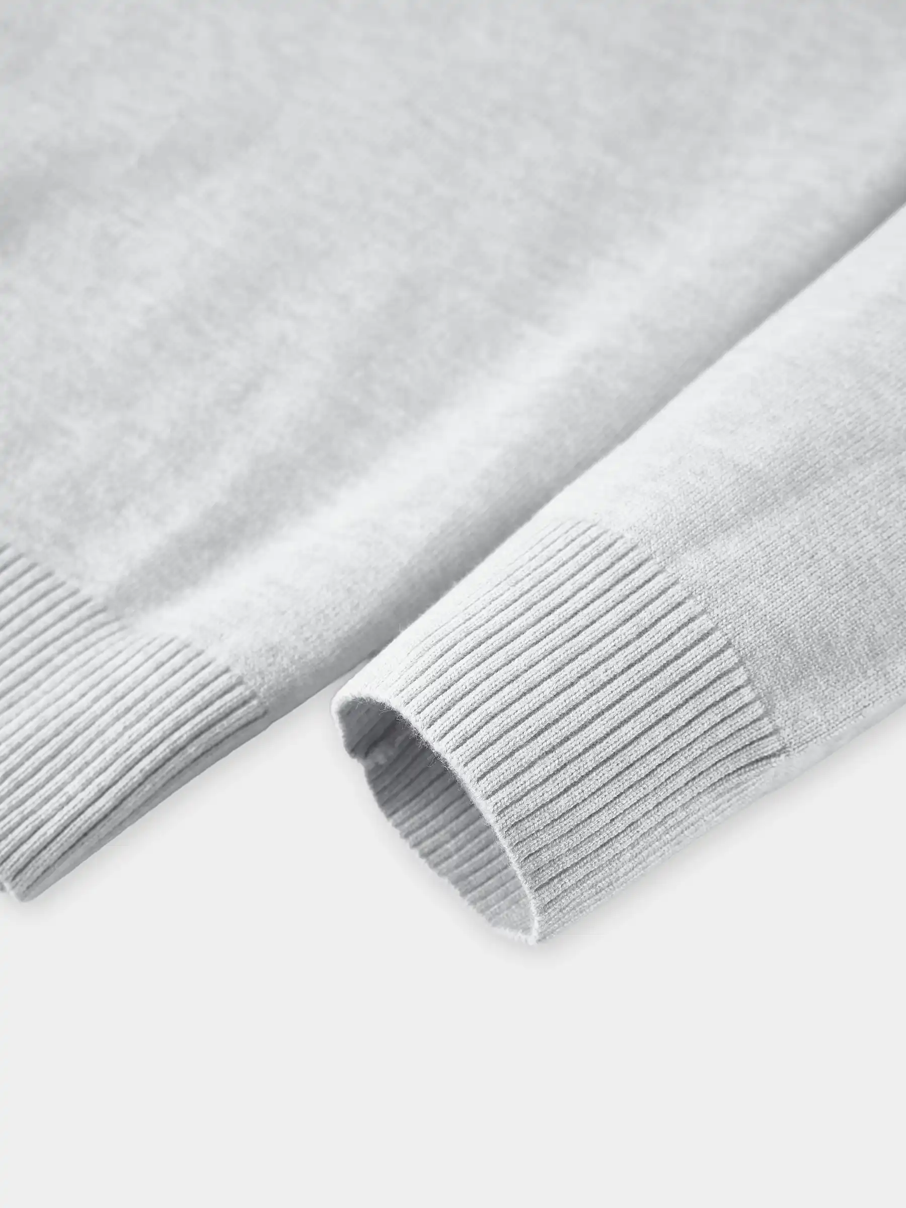 Áo Len Nam Cổ V 5S Fashion Trơn Basic Phom Regular M0ALE25005