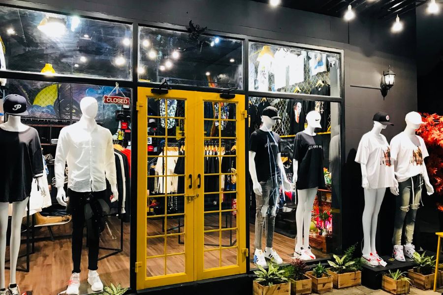 DEN Store - Unisex Street Style mang đến những sản phẩm mang đậm chất Hàn Quốc sành điệu cho anh chàng 