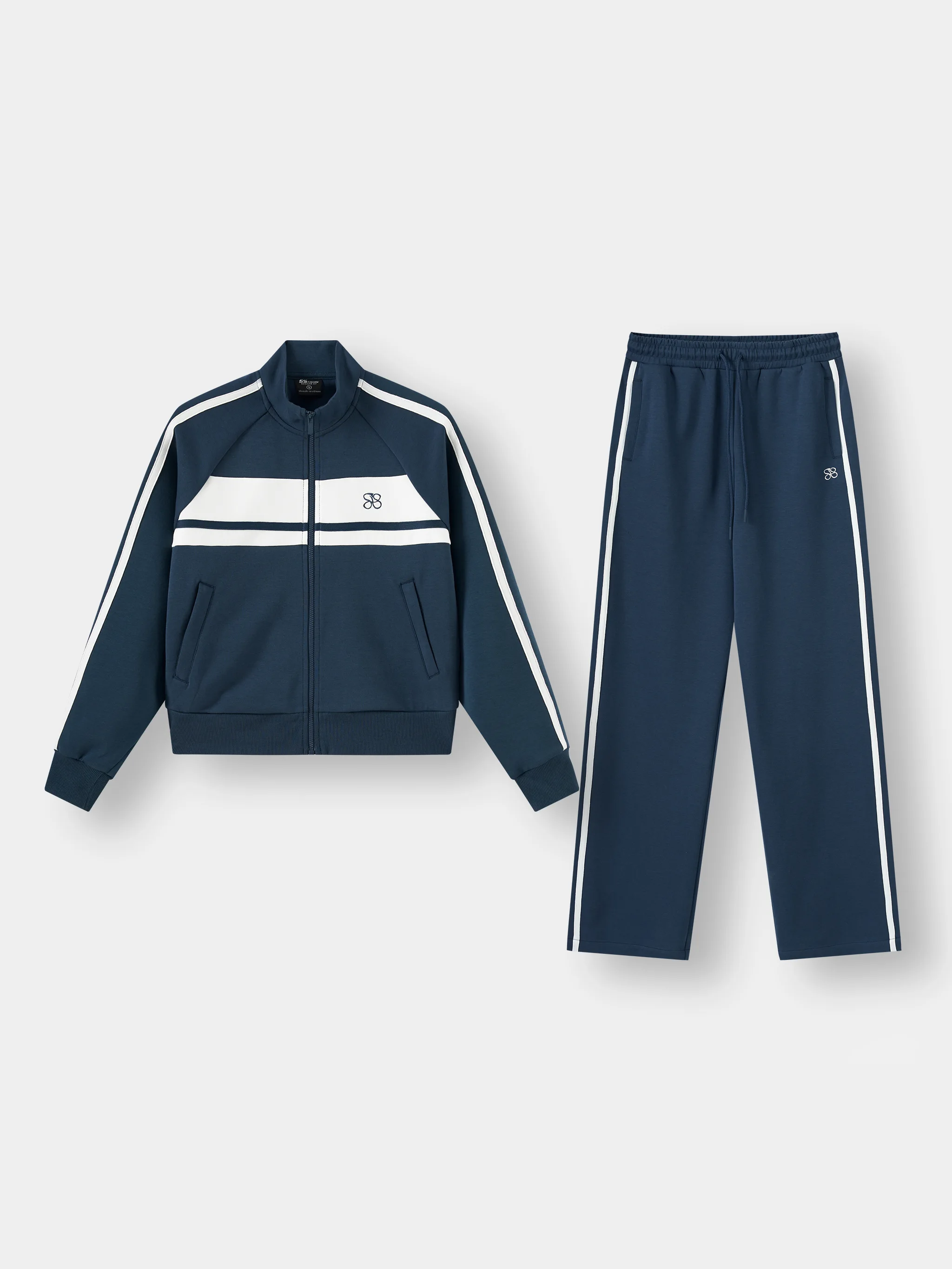 Bộ Nỉ Khóa Nữ 5S Fashion Can Phối Phom Regular Ống Suông WBNK25005