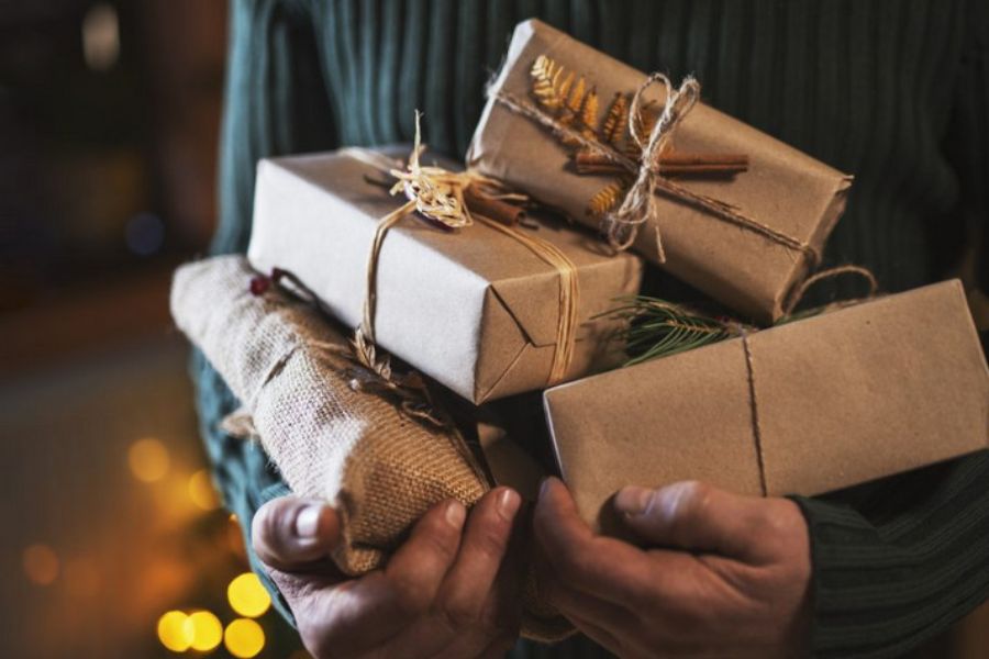 Chọn quà tặng bạn bè là nam nhân ngày Quốc tế đàn ông