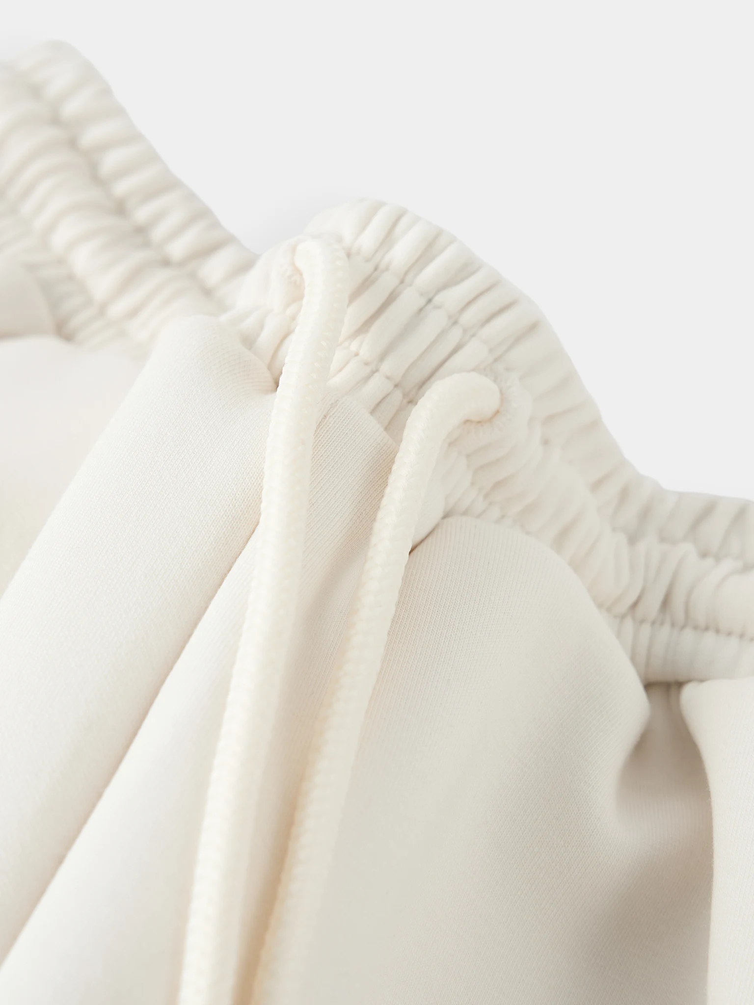 Bộ Nỉ Bé Gái 5S Fashion Họa Tiết Monogram Năng Động GBNI25004