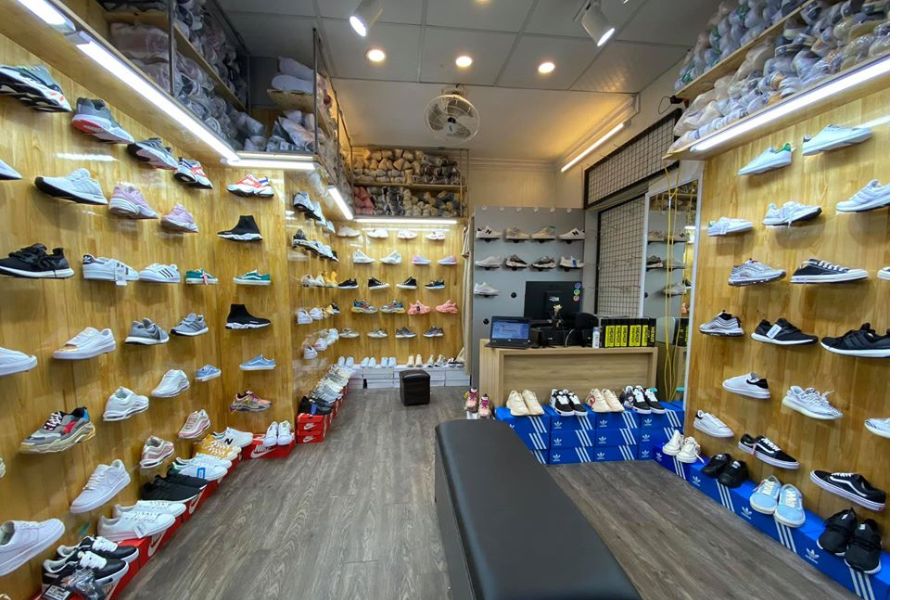 D. Sneakers - Shop bán giày nam ở Vinh, Nghệ An