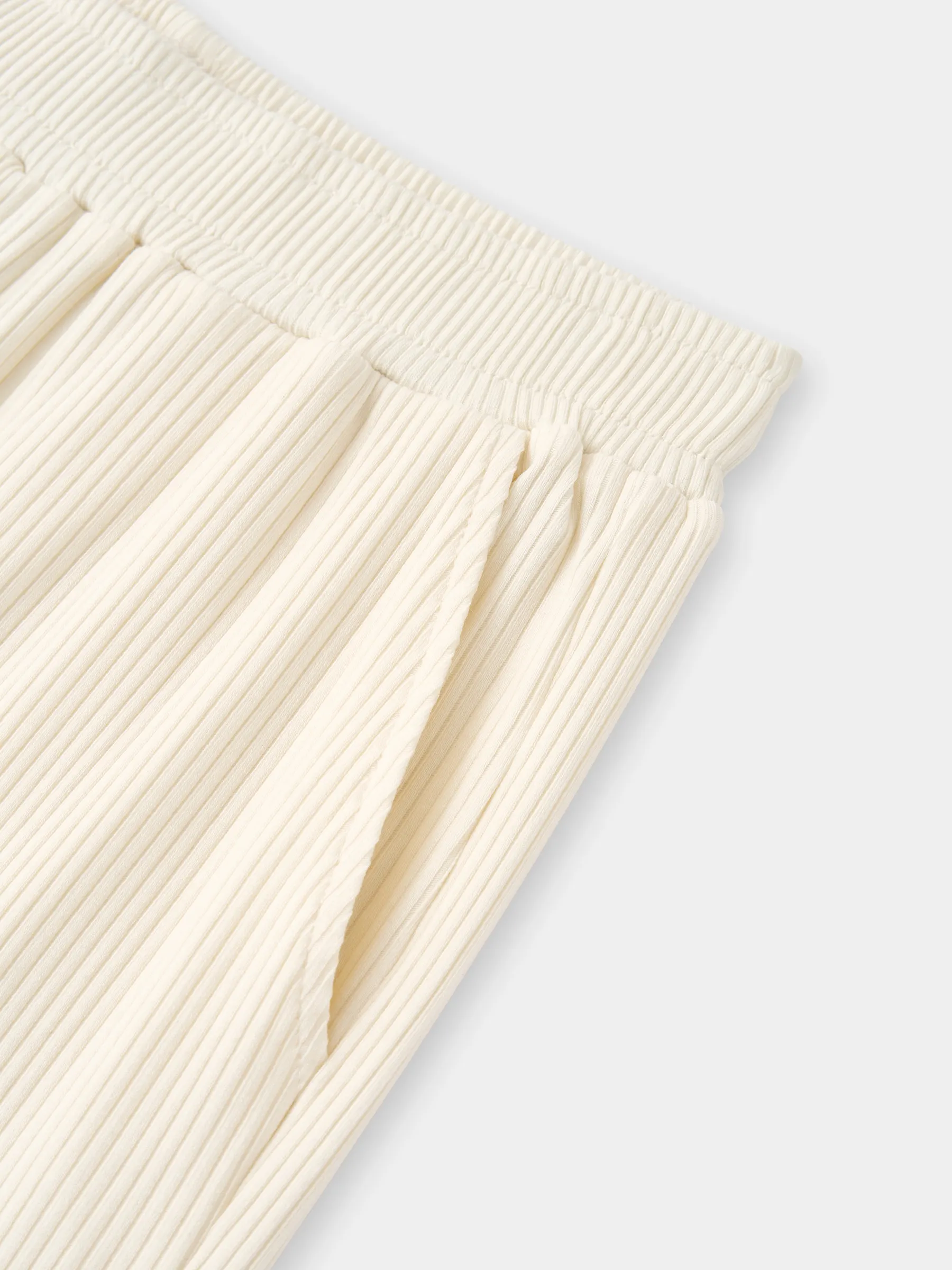 Set Bộ Đồ Mặc Nhà Nữ 5S Fashion Thêu Tinh Tế Phom Regular WBDAI25004