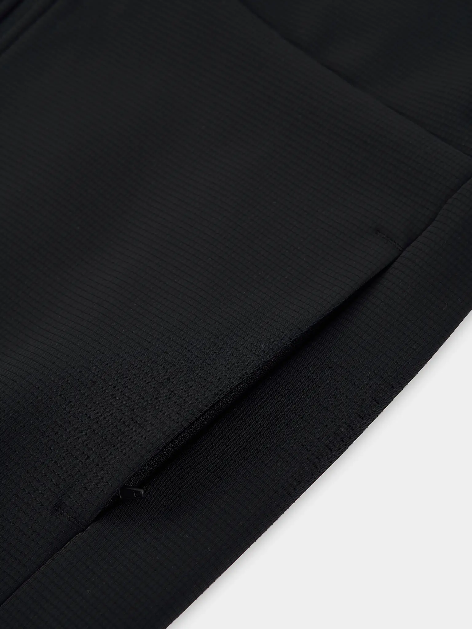 Áo Nỉ Nam Cổ Trụ Kéo Khóa 5S Fashion Phom Slimfit MBAKN25020