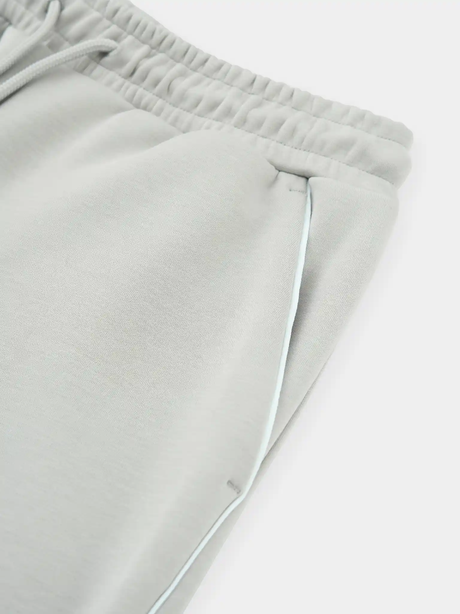 Bộ Nỉ Khóa Nữ 5S Fashion Phối Line Thể Thao Phom Regular WBNK25008