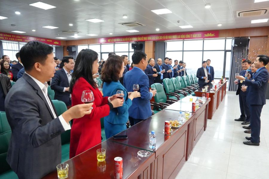 Khai xuân 2026 ngày nào đẹp, may mắn, thu hút tài lộc?