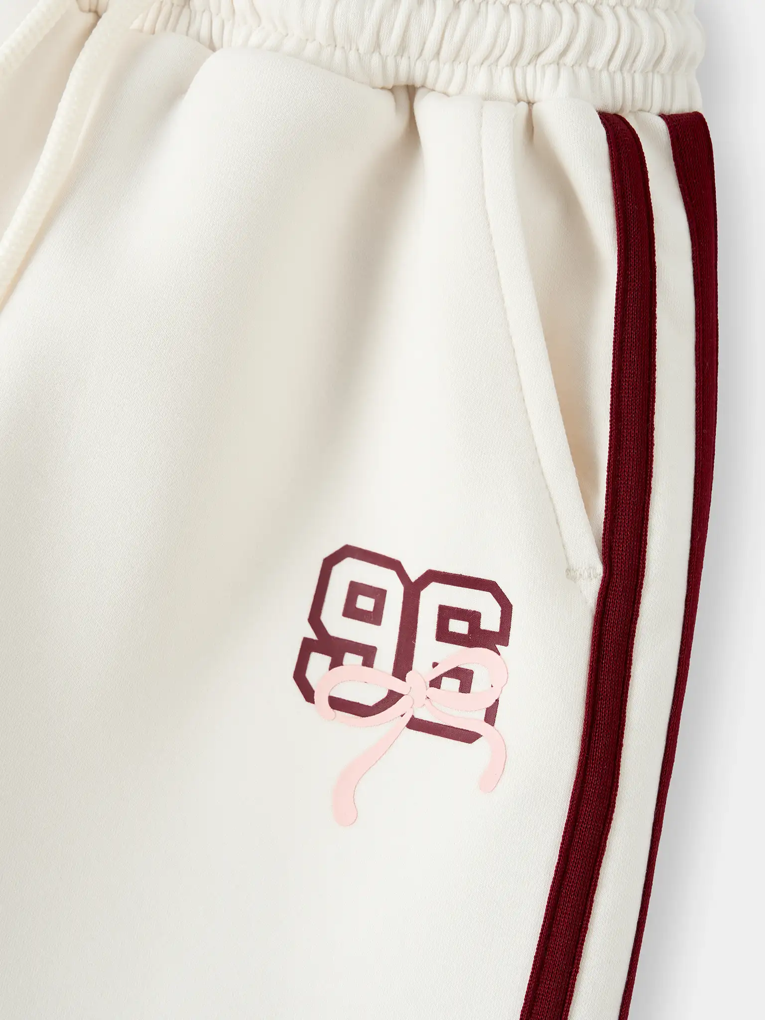 Bộ Nỉ Bé Gái 5S Fashion Họa Tiết Monogram Năng Động GBNI25004