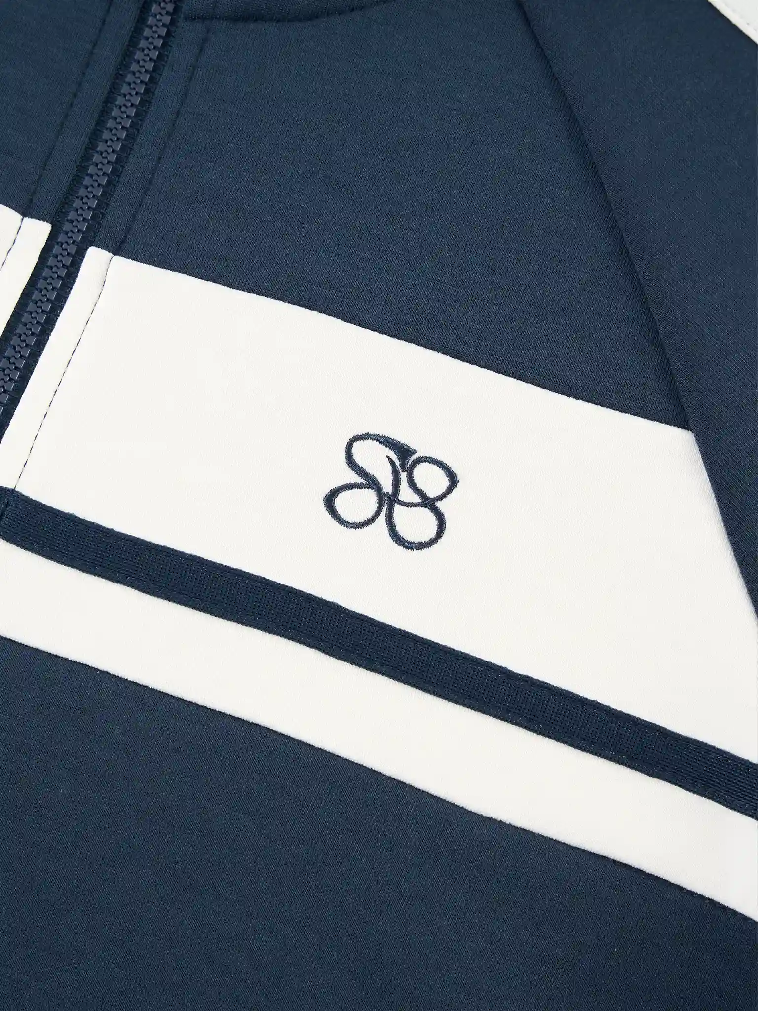 Áo Nỉ Khóa Nữ 5S Fashion Can Phối Phom Regular WBAKN25005