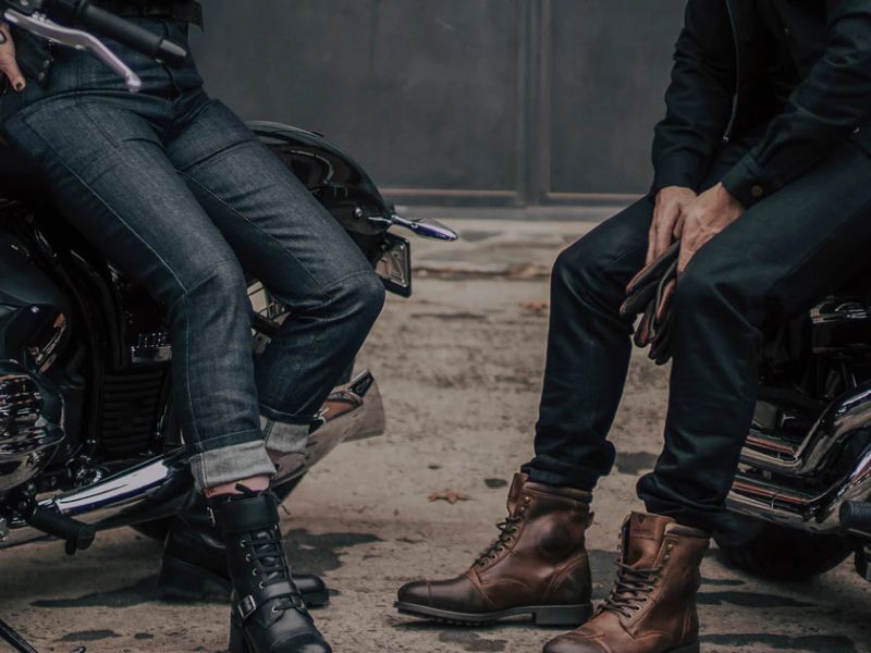 Pair Biker Boots With Men'S Skinny Jeans