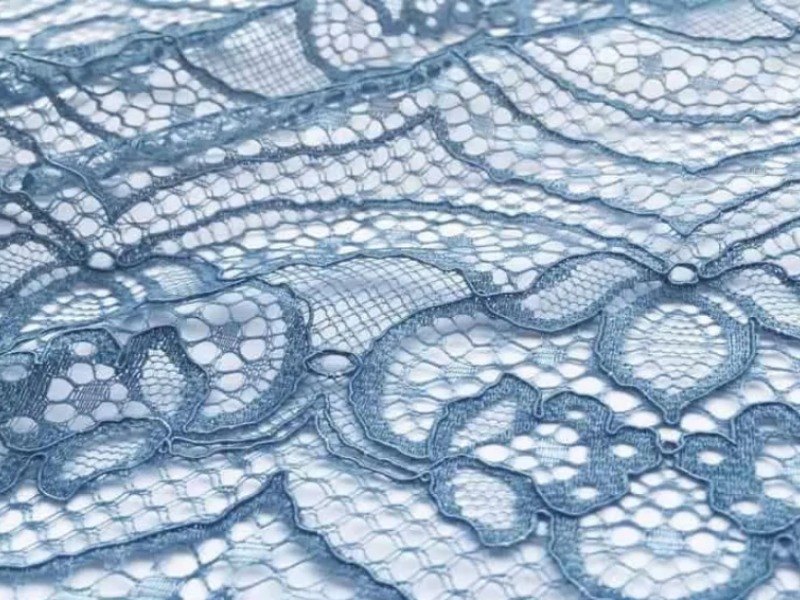 The Jacquard Weave Is A Difficult Weaving Technique, Divided Into Two Separate Weaving Styles.