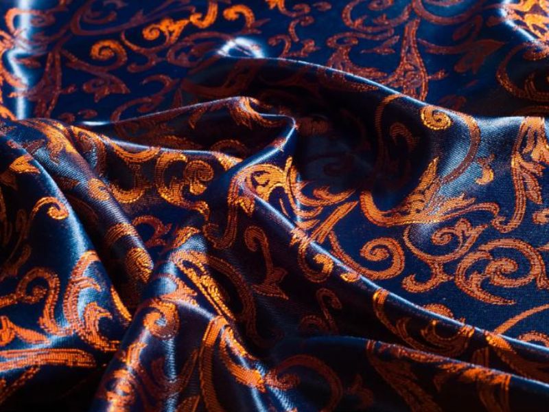 Outstanding Features Of Damask Fabric