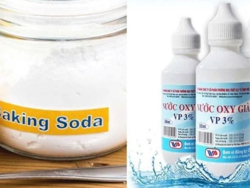 Tẩy quần áo bằng baking soda kết hợp với oxy già