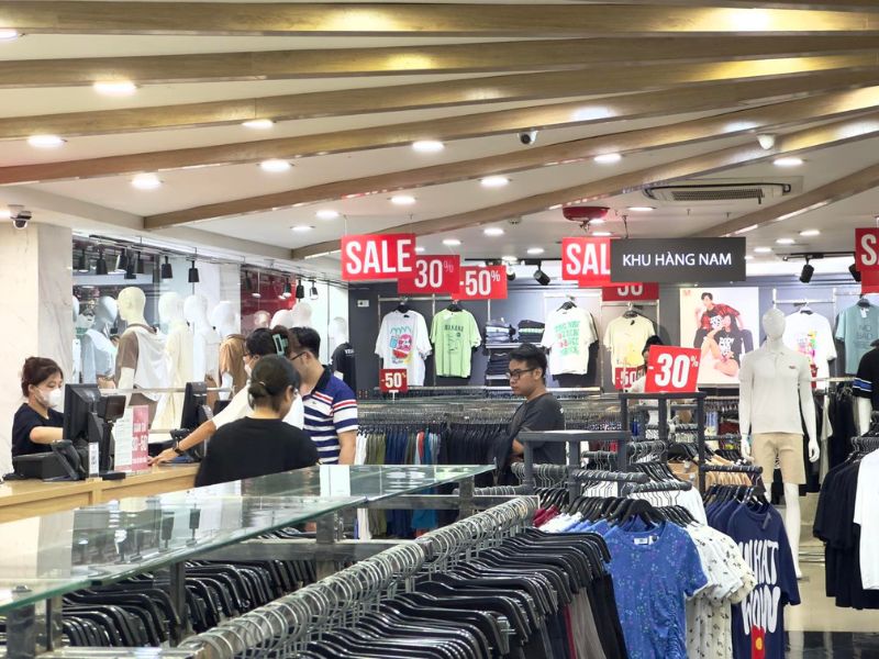 Shop áo Polo nam cổ điển phong cách Đức