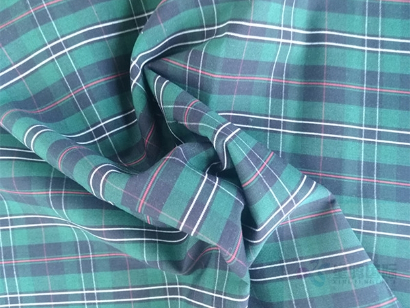 Vải Tartan là một loại vải dệt truyền thống bắt nguồn từ đất nước Scotland