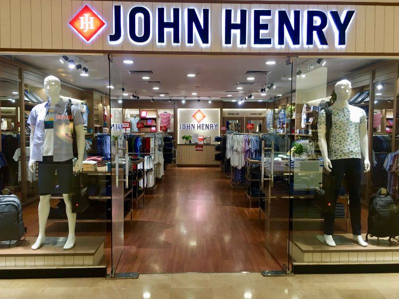 Shop bán áo len nam ở TPHCM John Henry 