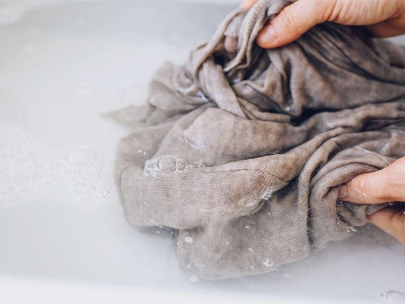 How To Wash Clothes With Salt