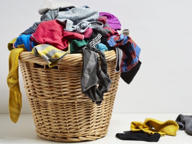 Phân loại quần lót nam với áo quần khác tránh giặt chung