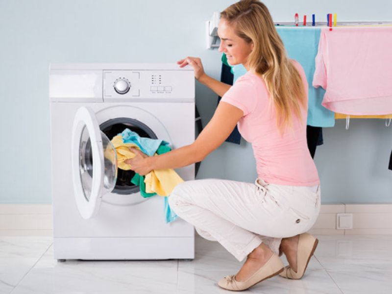 Giặt quần áo trước khi sấy