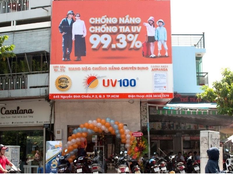 Cửa hàng UV100