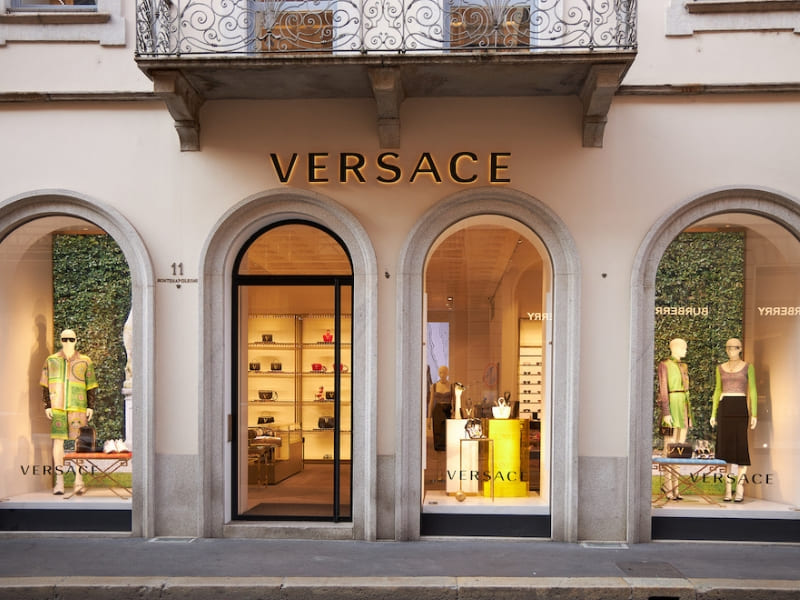 Versace - Thương hiệu áo khoác nam cao cấp