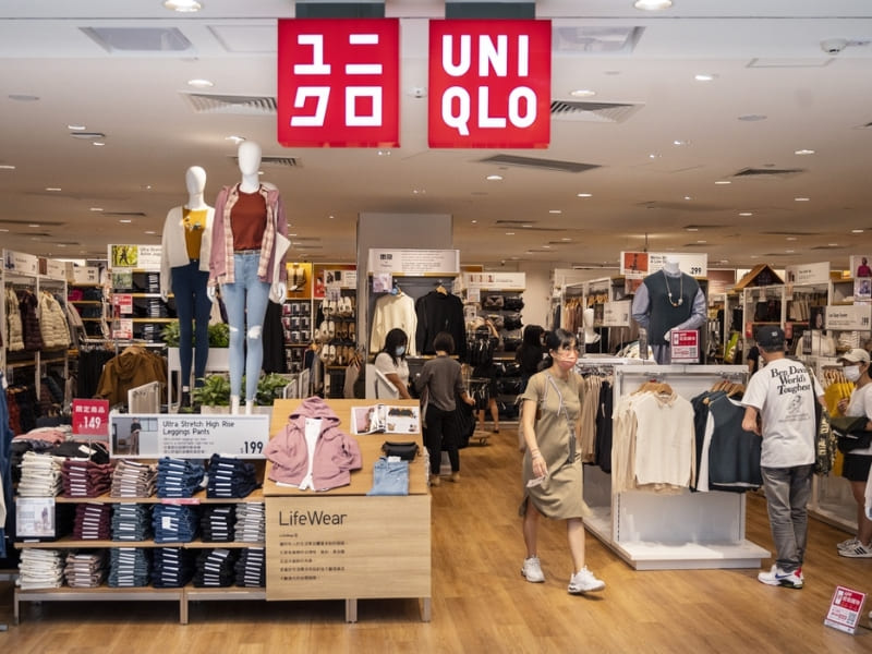 Uniqlo - Shop áo gile nam chất lượng từ Nhật Bản