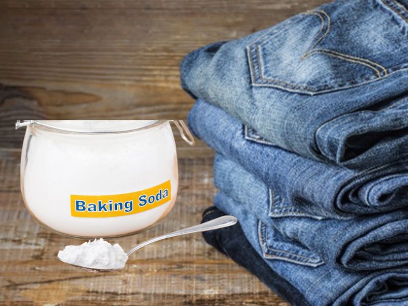 Cách giặt quần jean bị ố vàng bằng baking soda