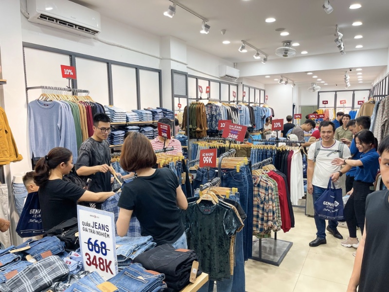 Shop quần áo nam Cầu Giấy - GENVIET