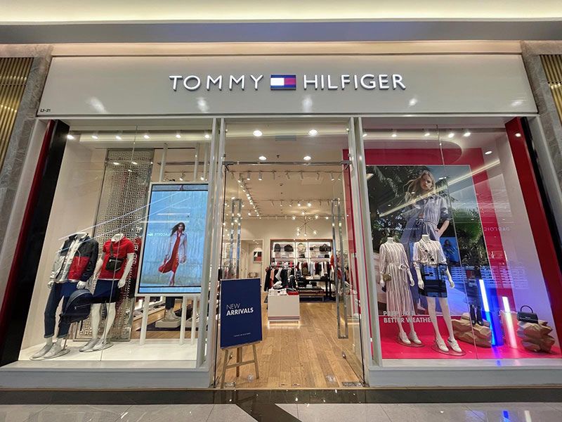 Cửa hàng Tommy Hilfiger